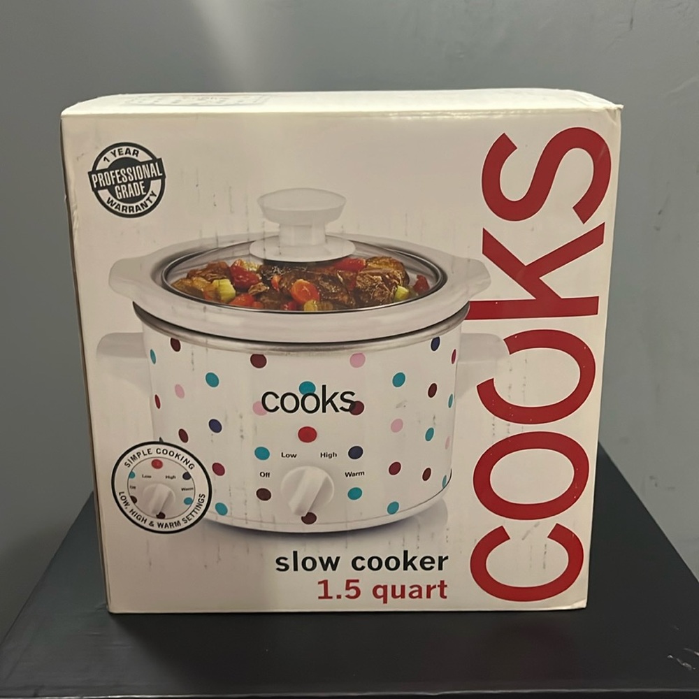Cooks 1.5 quart crockpot